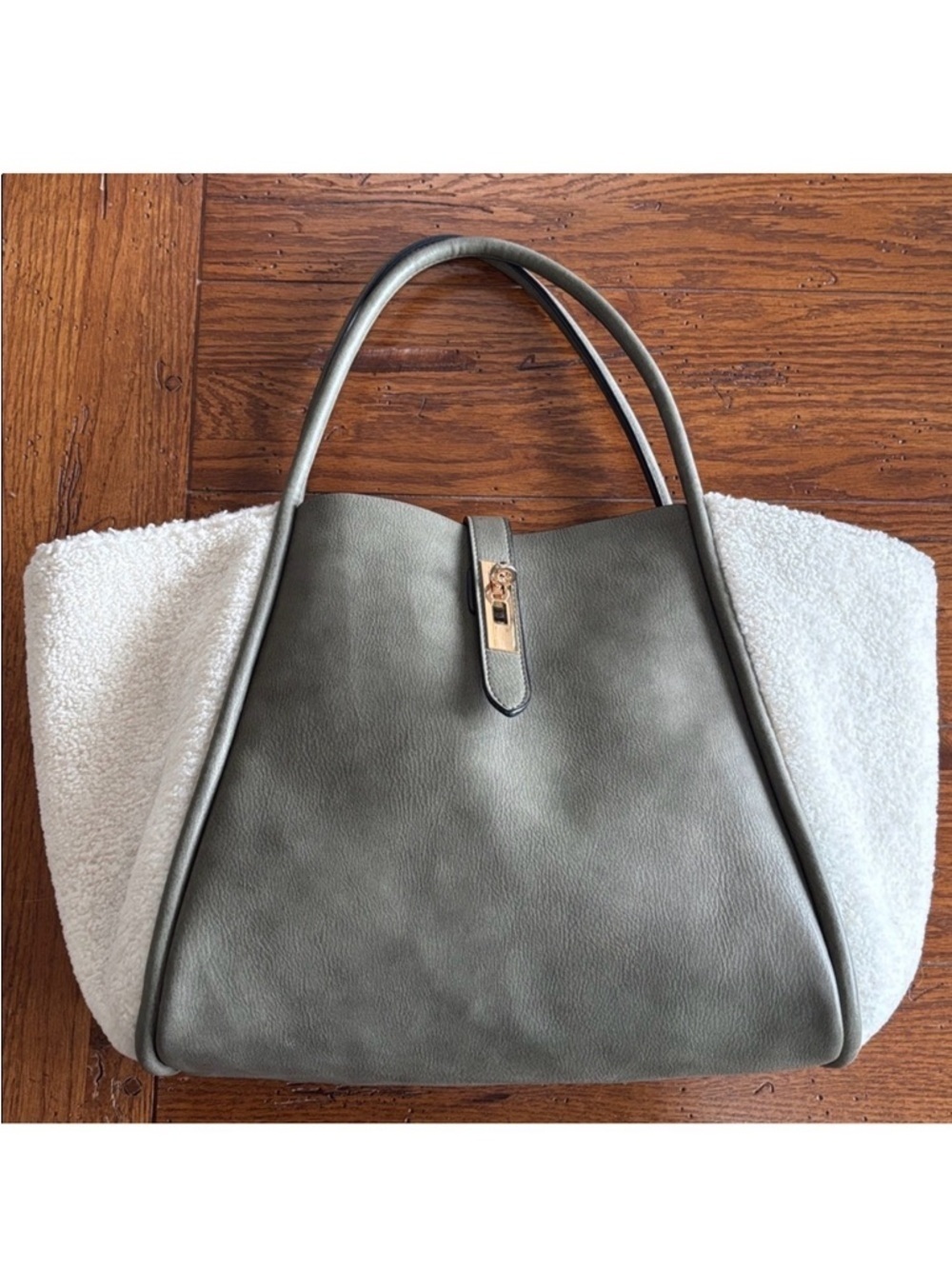 Un Billion Lacy Tote Bag Olive Vegan Leather Faux Sherpa Accent Gold Turn Lock
